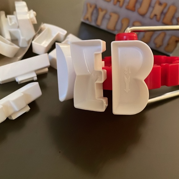 Rolling Cookie Cutter-Alphabet & Numbers, Vintage and Never Used - Picture 7 of 11